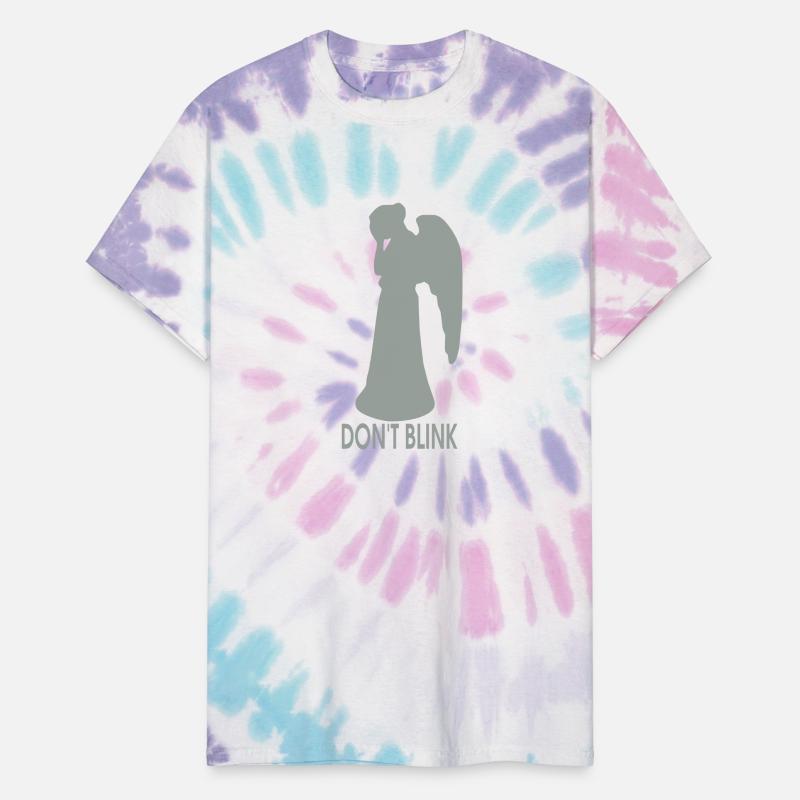 don't blink with angel statue