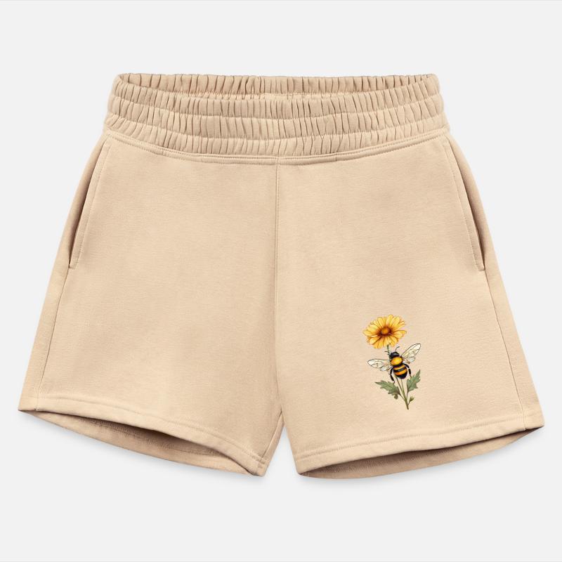 little bee on the sunflower